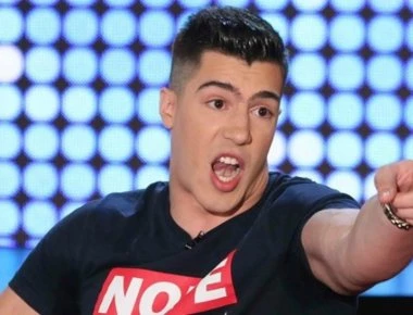 Έδεσσα: Ο «αγάπη μόνο» Τάσος Ποτσέπης έπιασε τον Σταυρό (βίντεο)